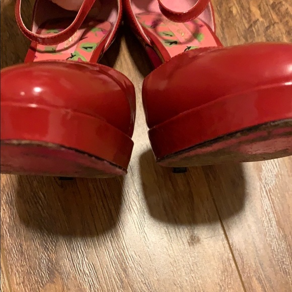 Betsey Johnson Platform Mary Jane heels - Red - Picture 8 of 8